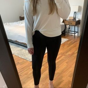 Size 10 lululemon Wunder Under leggings 7/8